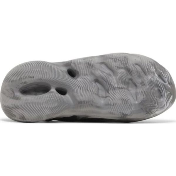 Adidas Yeezy Foam RNR MX Granite - Image 5