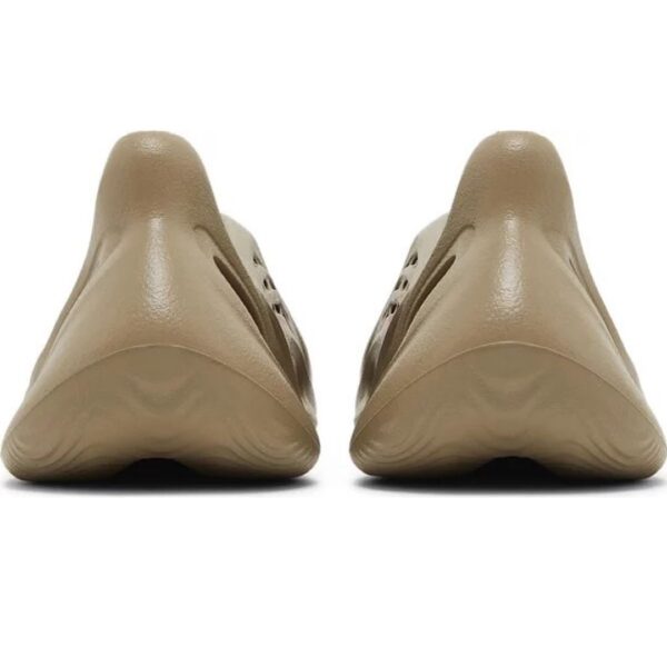 Adidas Yeezy Foam RNR Stone Taupe - Image 4